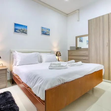 R1 Nr Retreat Rum i privatbostad Gzira